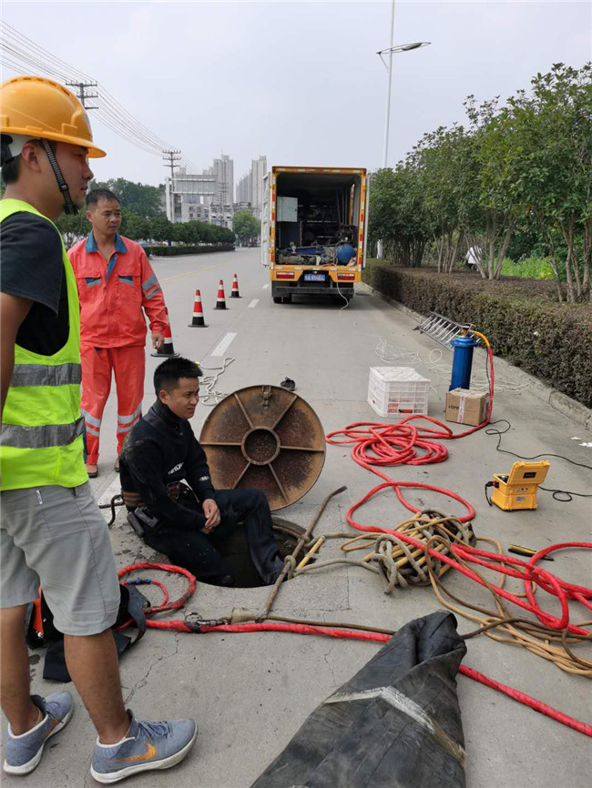 鄄城翻衬法管道修复技术主要工序