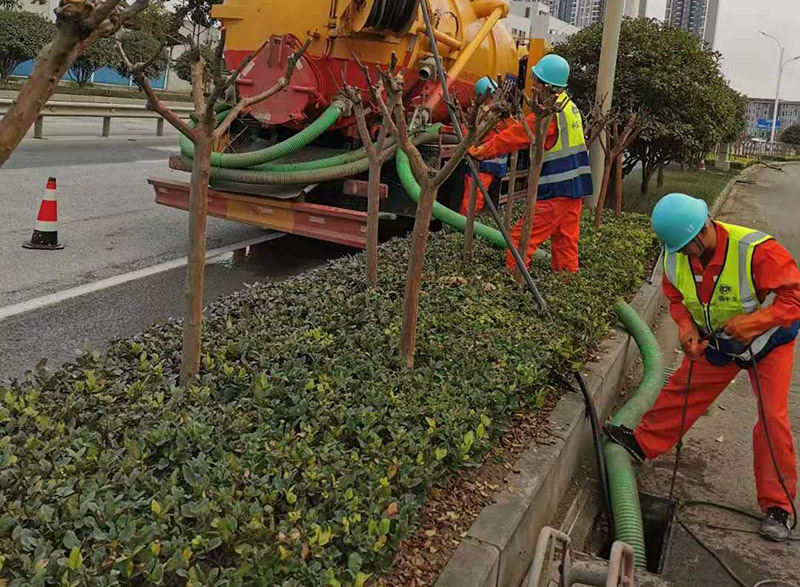 鄄城市政管道清淤